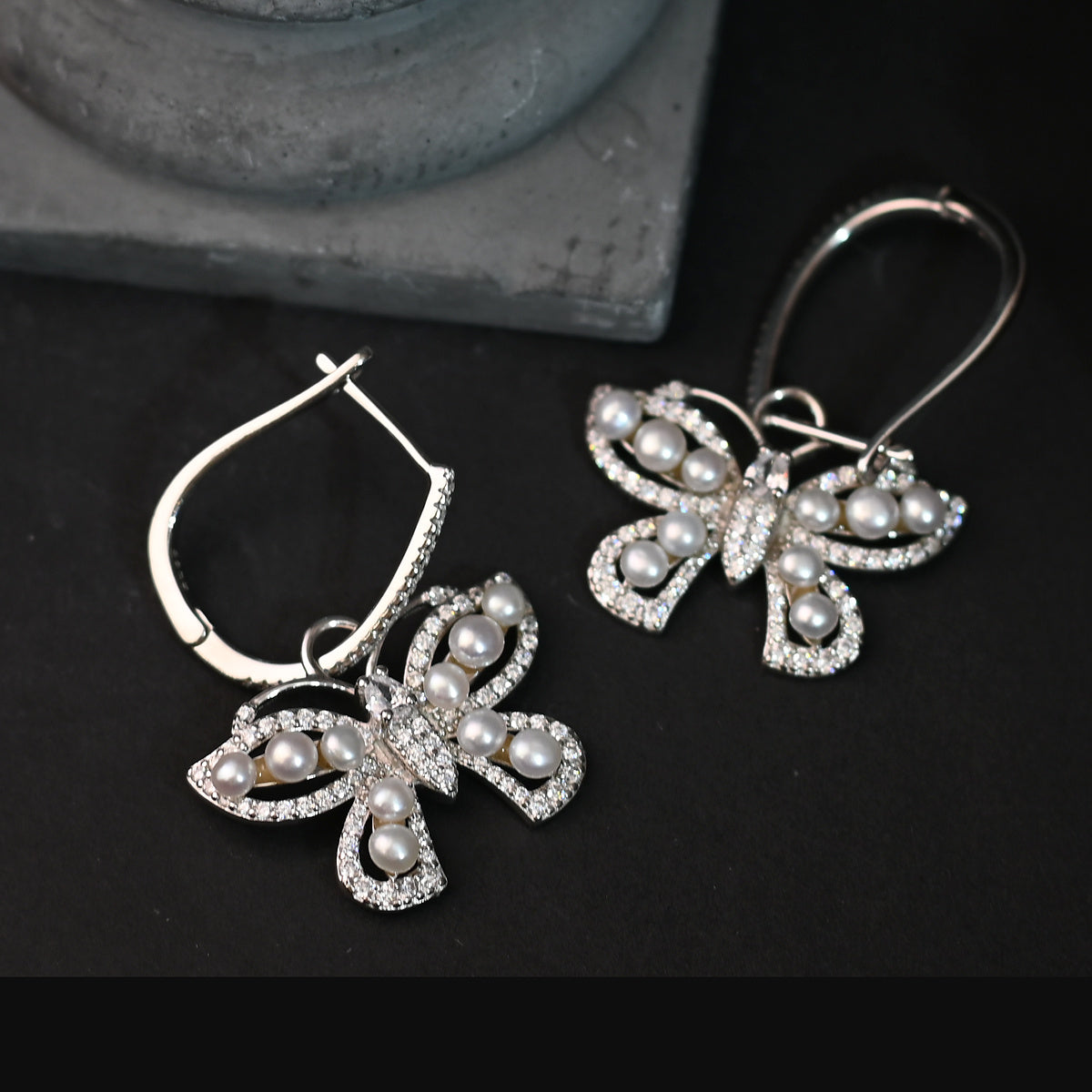 YHER021 Earring